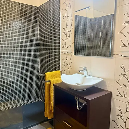 Ama House, Fuzeta