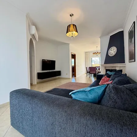 Villa Ama House,