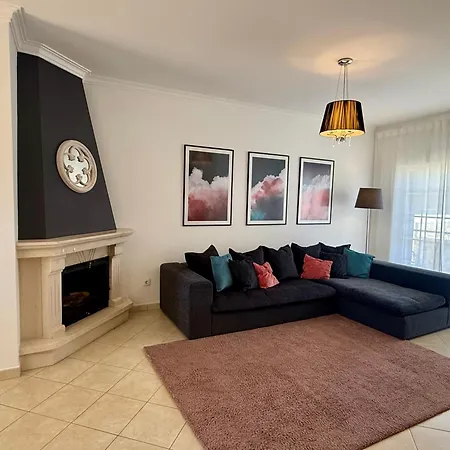 וילה Ama House,